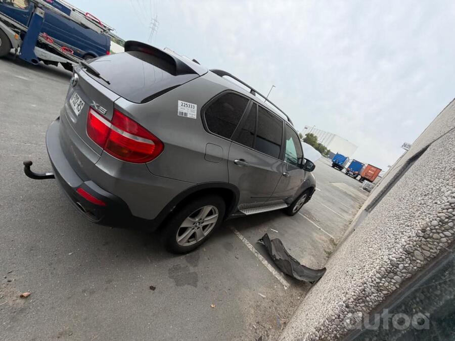 BMW X5 E70 [restyling] Crossover