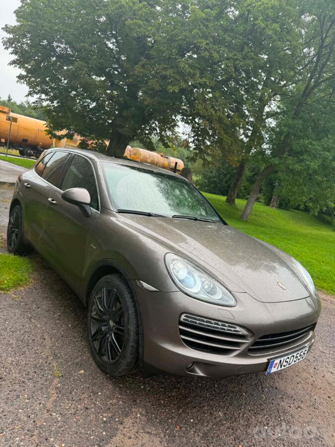 Porsche Cayenne 958 Crossover