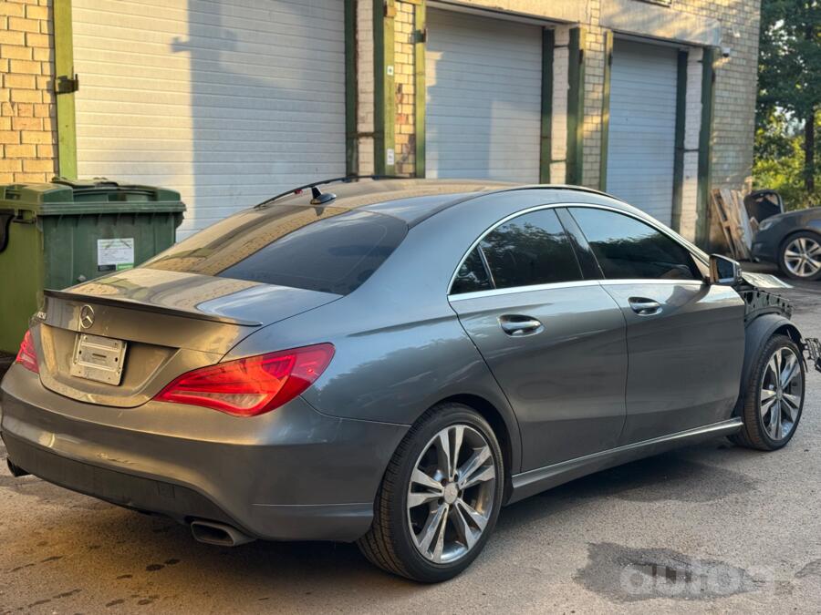 Mercedes-Benz CLA250 2014
