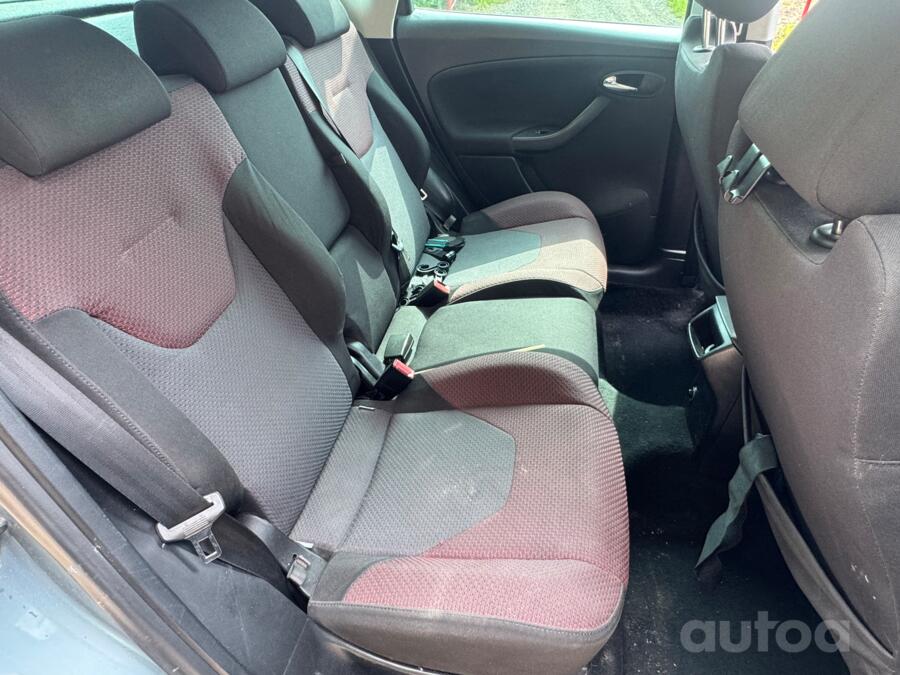 SEAT Toledo 3 generation Hatchback
