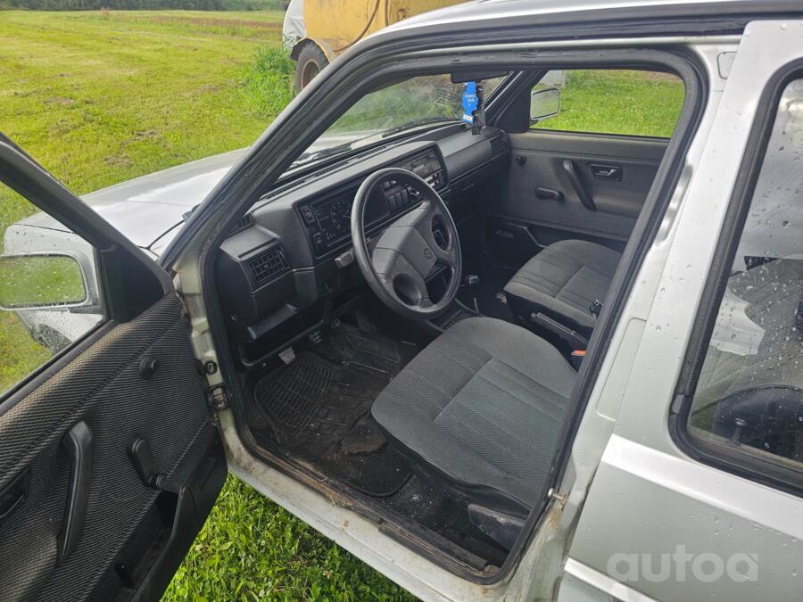 Volkswagen Golf 2 generation Hatchback 5-doors