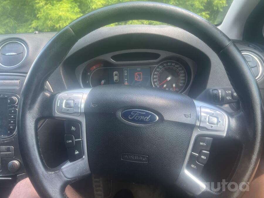 Ford Mondeo 4 generation Liftback