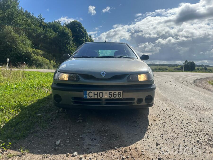 Renault Laguna 1 generation [restyling] Grandtour wagon