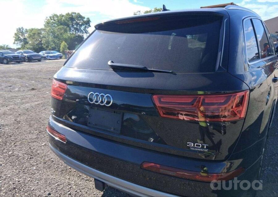 Audi Q7 4M Crossover