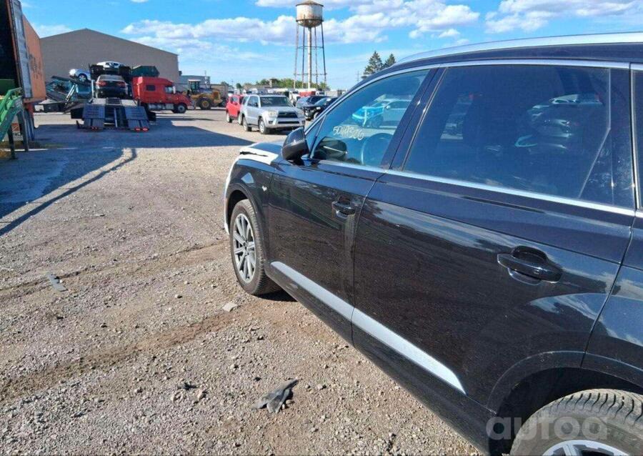 Audi Q7 4M Crossover