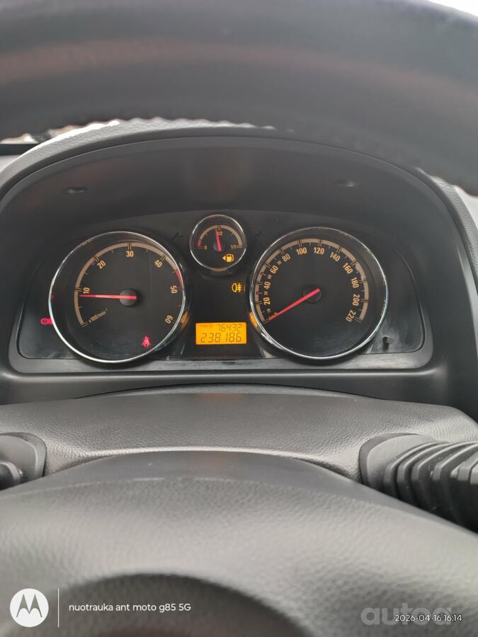 Opel Antara 1 generation Crossover