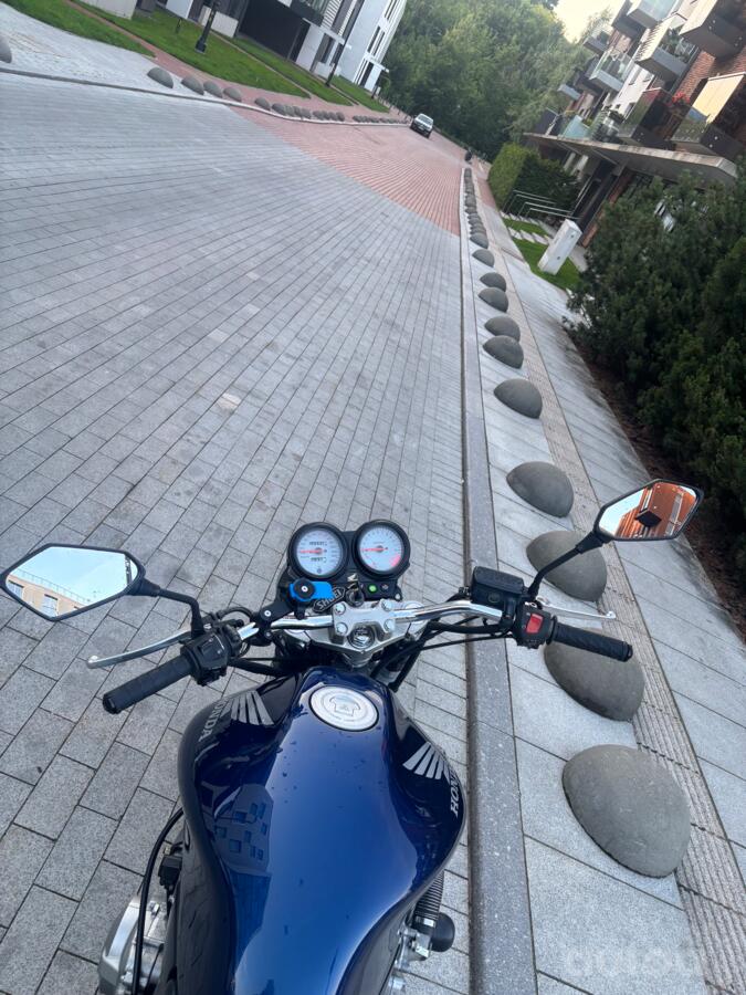 Honda CBF