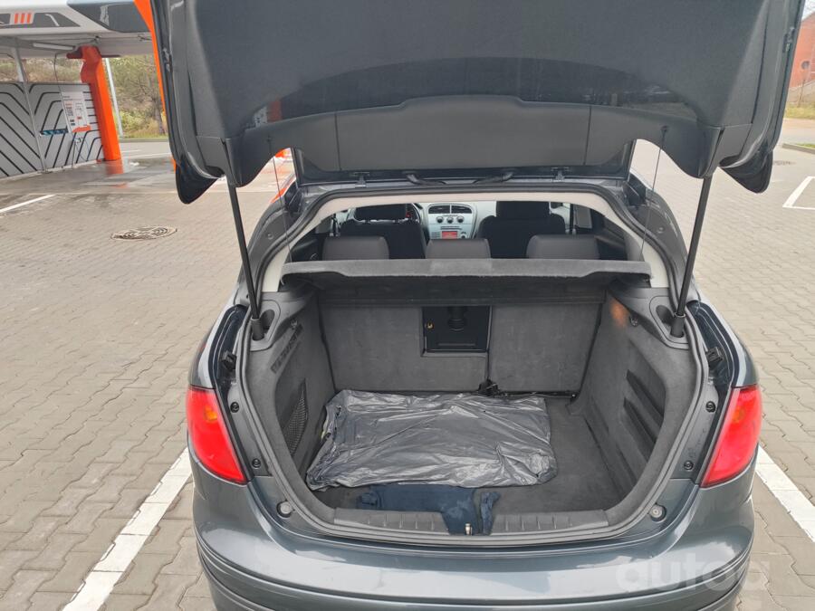SEAT Toledo 3 generation Hatchback