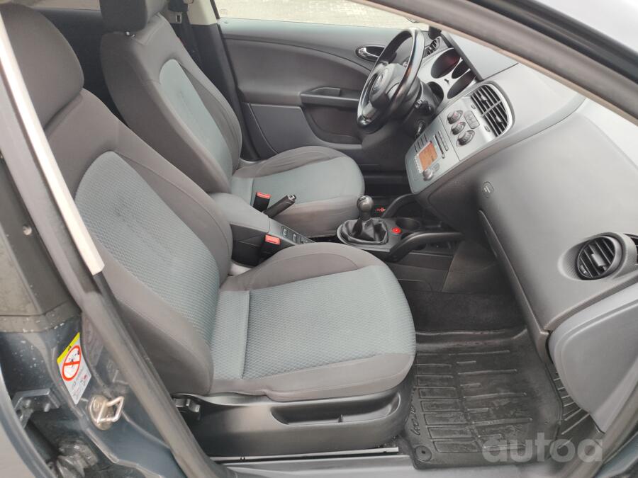 SEAT Toledo 3 generation Hatchback