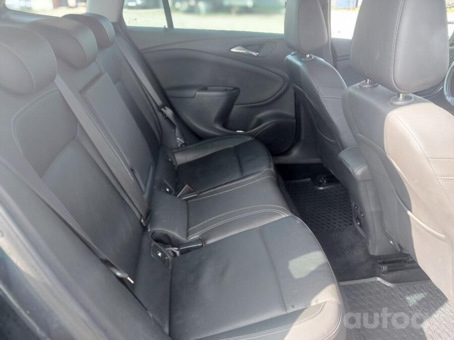 Opel Astra K wagon