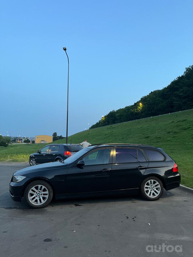 BMW 320 2013