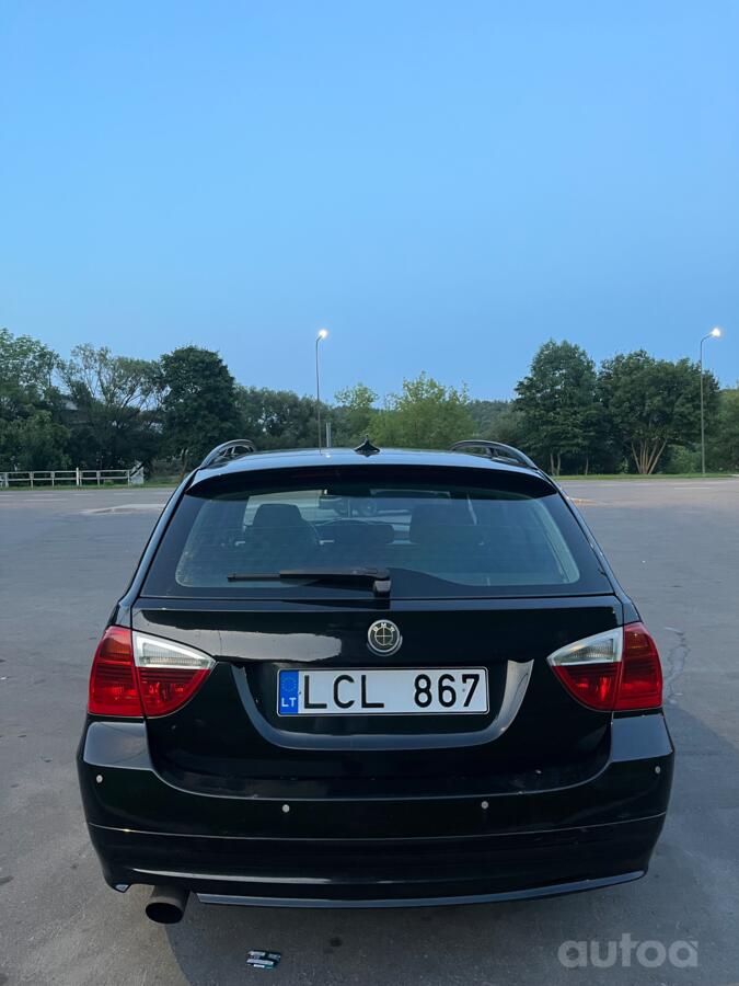 BMW 320 2013