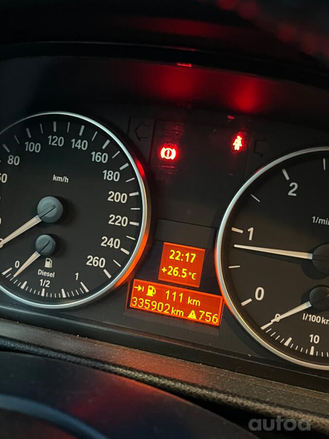 BMW 320 2013