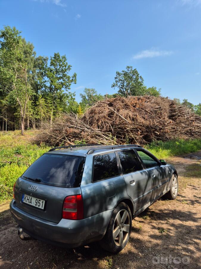 Audi A4 B5 [restyling] Avant wagon 5-doors