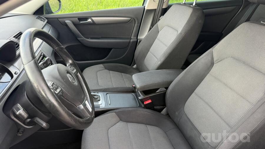 Volkswagen Passat B7 Variant wagon 5-doors