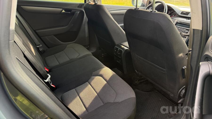 Volkswagen Passat B7 Variant wagon 5-doors