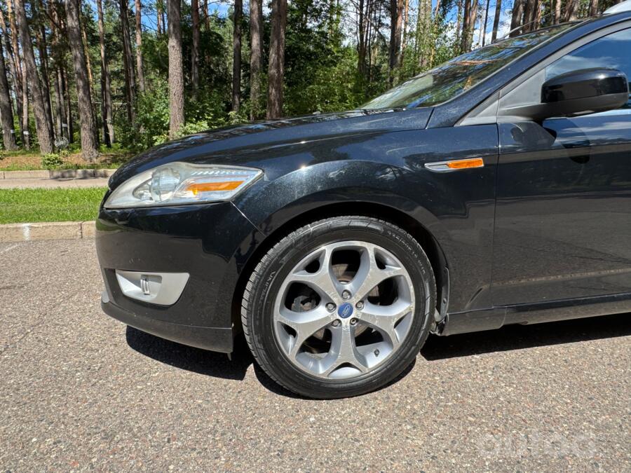 Ford Mondeo 4 generation wagon
