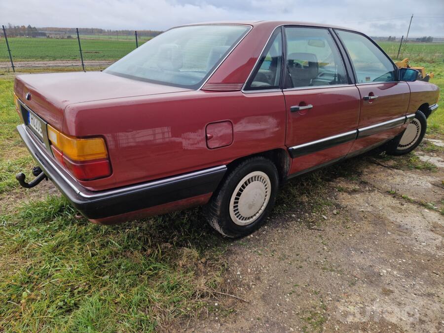 Audi 100 S3 Sedan
