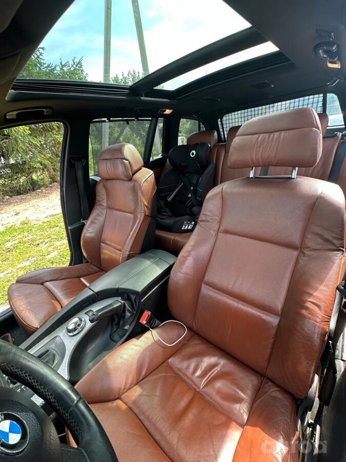 BMW 5 Series E60/E61 Touring wagon