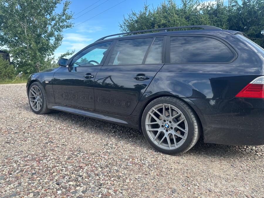 BMW 5 Series E60/E61 Touring wagon