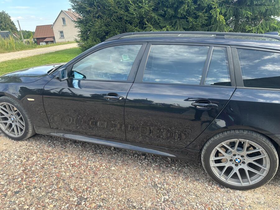BMW 5 Series E60/E61 Touring wagon