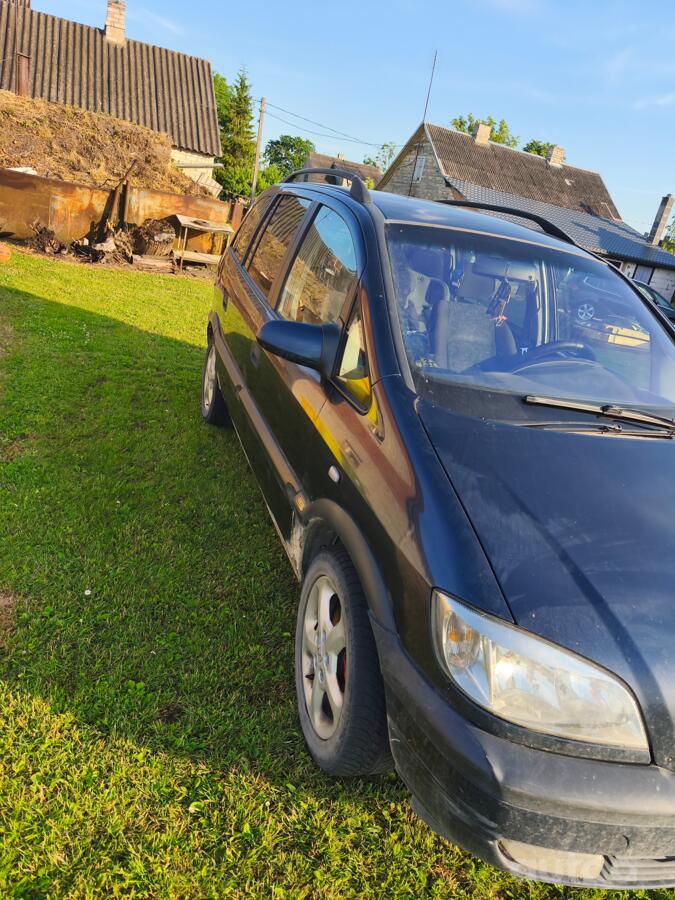 Opel Zafira A Minivan 5-doors