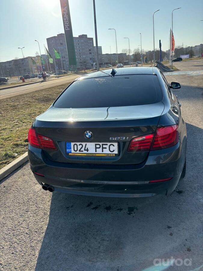 BMW 5 Series F07/F10/F11 Sedan