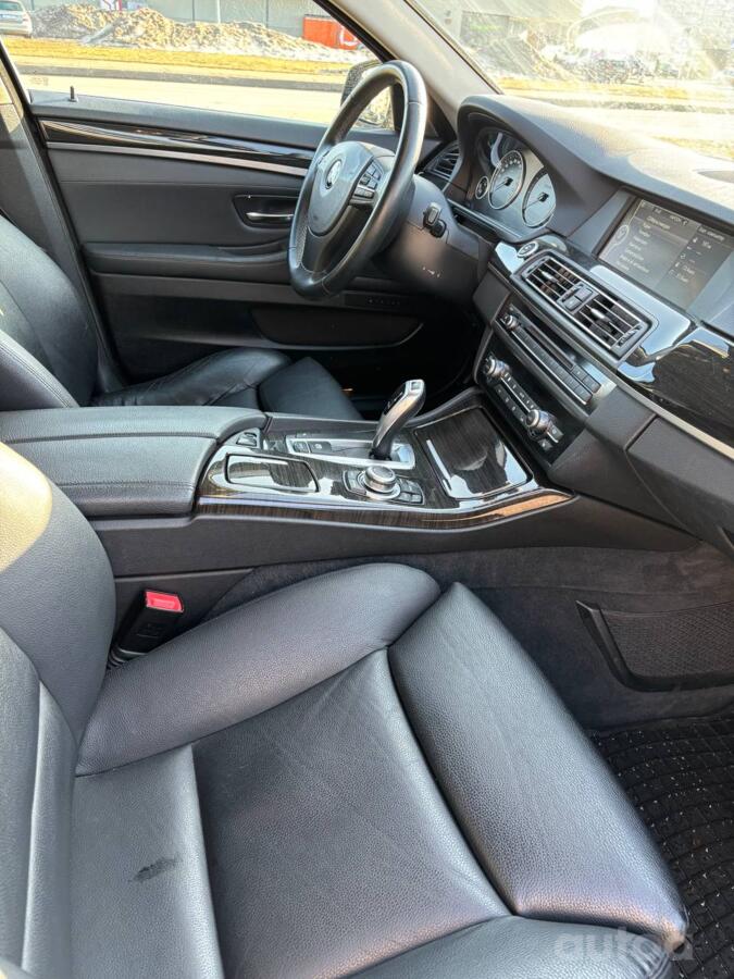 BMW 5 Series F07/F10/F11 Sedan