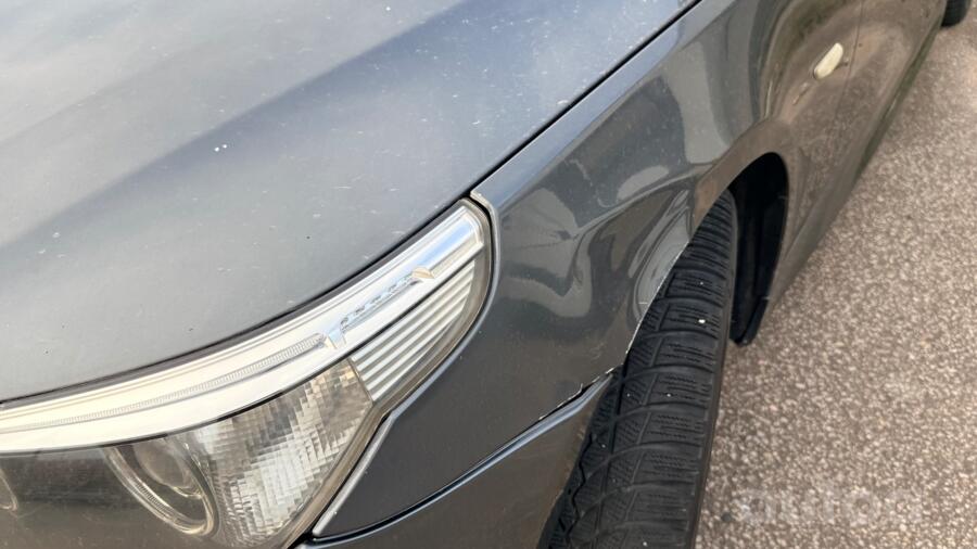 BMW 5 Series E60/E61 Touring wagon