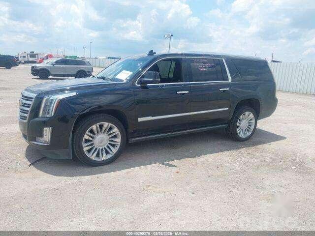 Cadillac Escalade 4 generation SUV