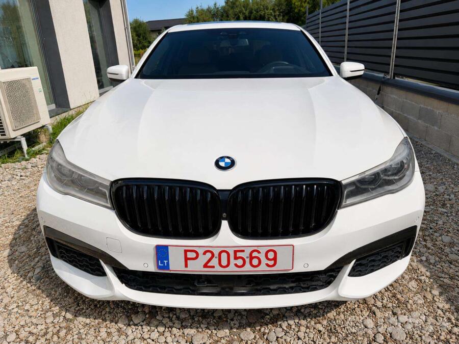 BMW 7 Series F01/F02 [restyling] Sedan
