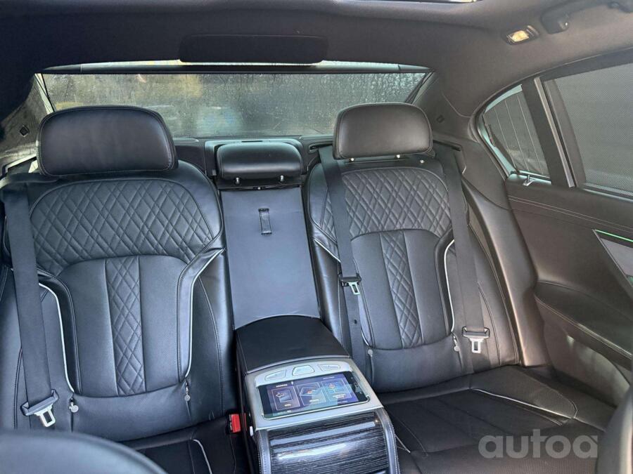 BMW 7 Series F01/F02 [restyling] Sedan