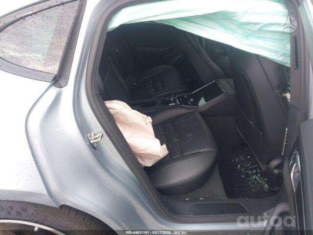 Porsche Panamera 971 Liftback