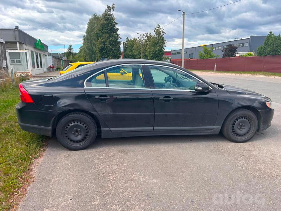Volvo S80 2 generation Sedan