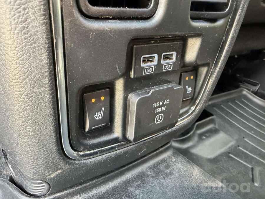 Jeep Grand Cherokee WK2 [restyling] SUV 5-doors