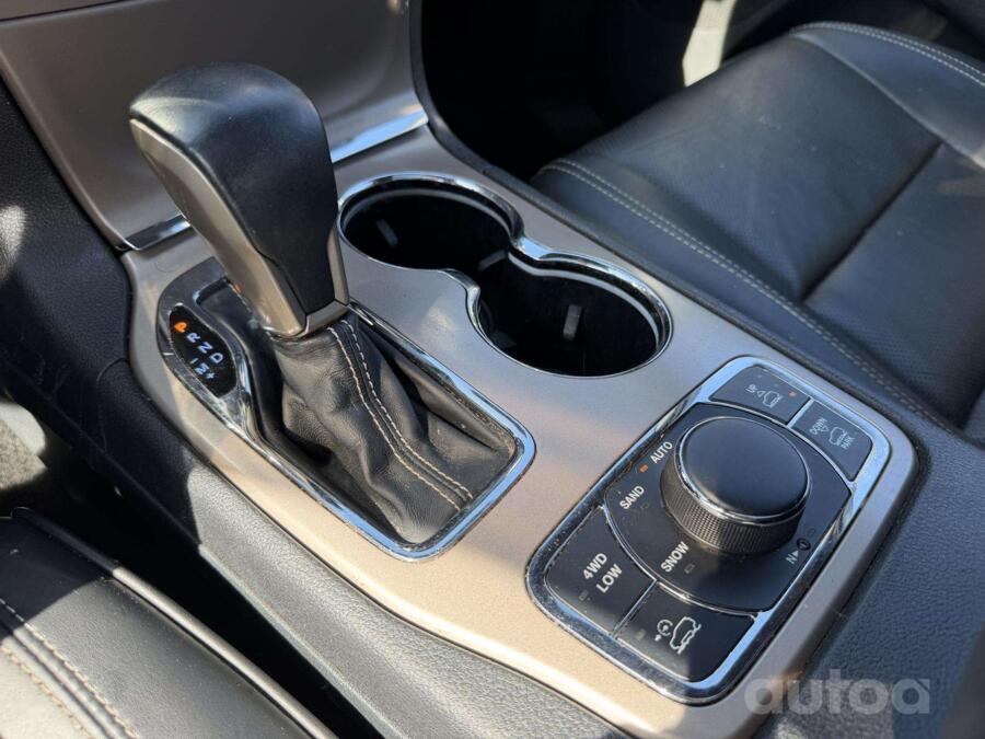 Jeep Grand Cherokee WK2 [restyling] SUV 5-doors
