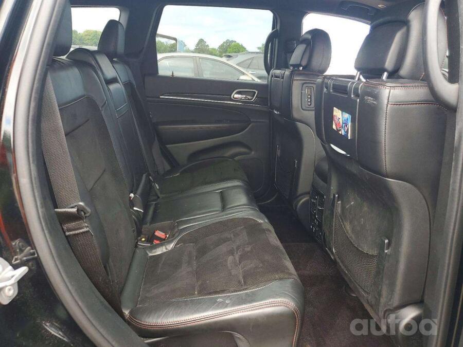 Jeep Grand Cherokee WK2 [restyling] SUV 5-doors