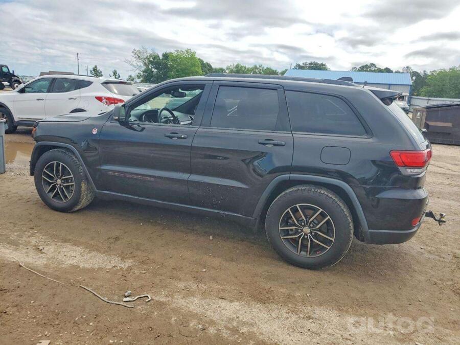 Jeep Grand Cherokee WK2 [restyling] SUV 5-doors