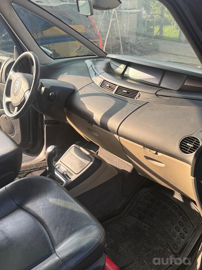Renault Grand Espace 4 generation Minivan