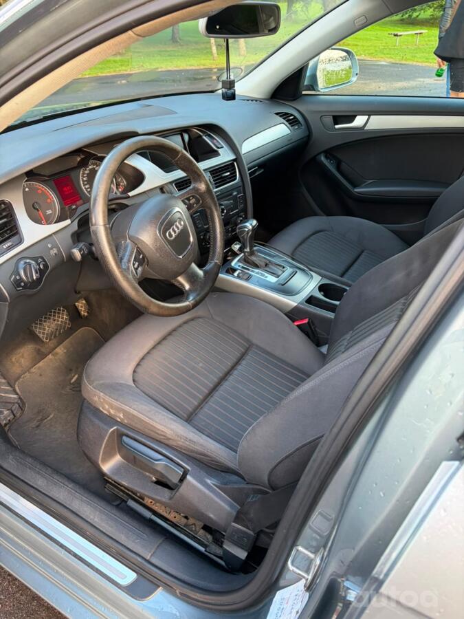 Audi A4 B8/8K Sedan 4-doors