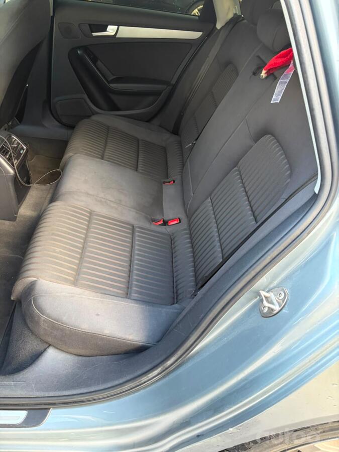 Audi A4 B8/8K Sedan 4-doors