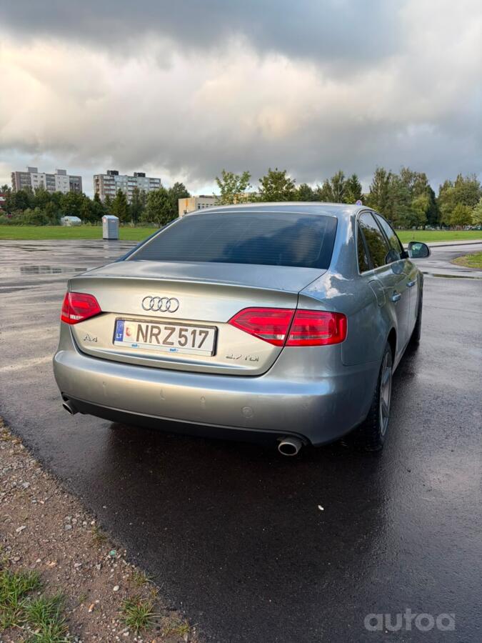 Audi A4 B8/8K Sedan 4-doors