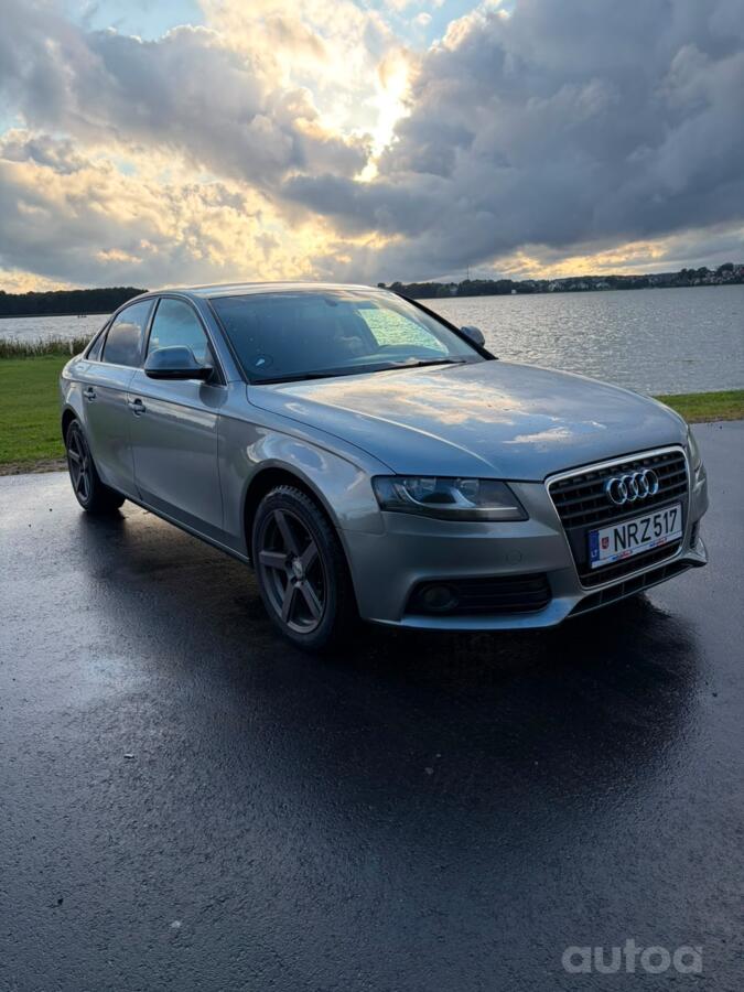Audi A4 B8/8K Sedan 4-doors