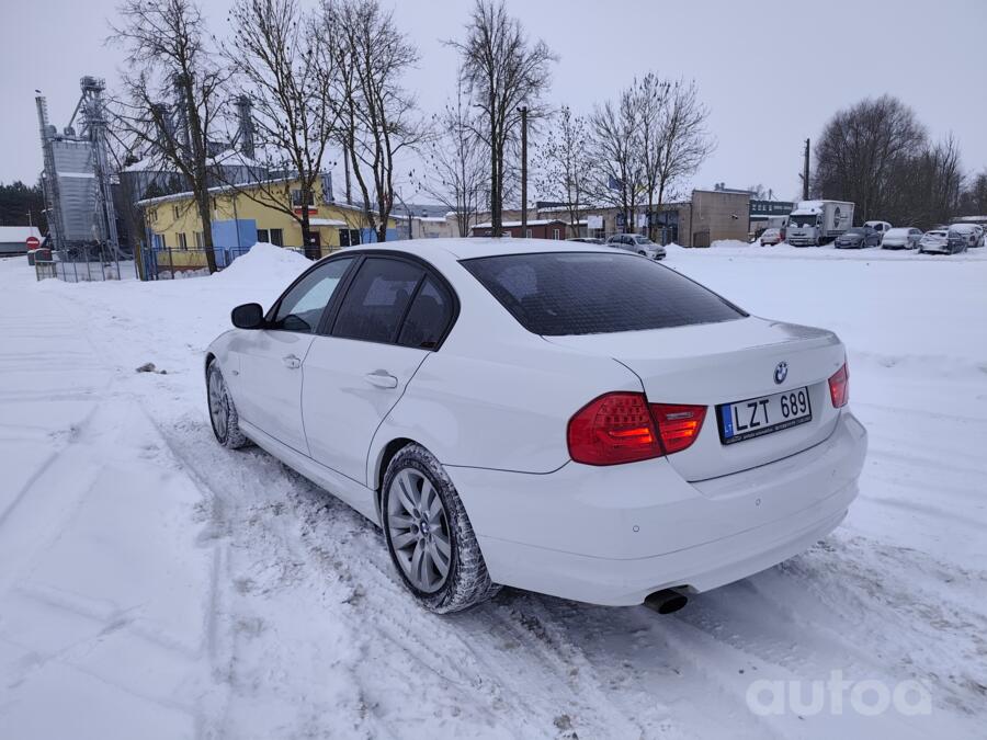 BMW 3 Series E90/E91/E92/E93 [restyling] Sedan
