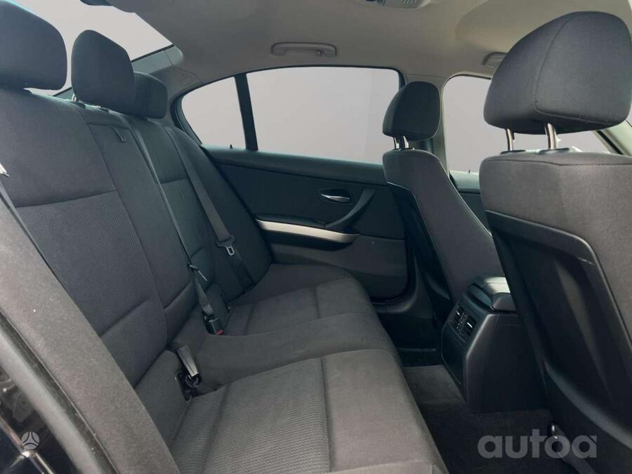 BMW 3 Series E90/E91/E92/E93 [restyling] Sedan