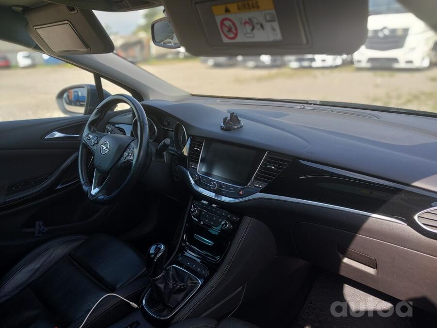 Opel Astra K wagon