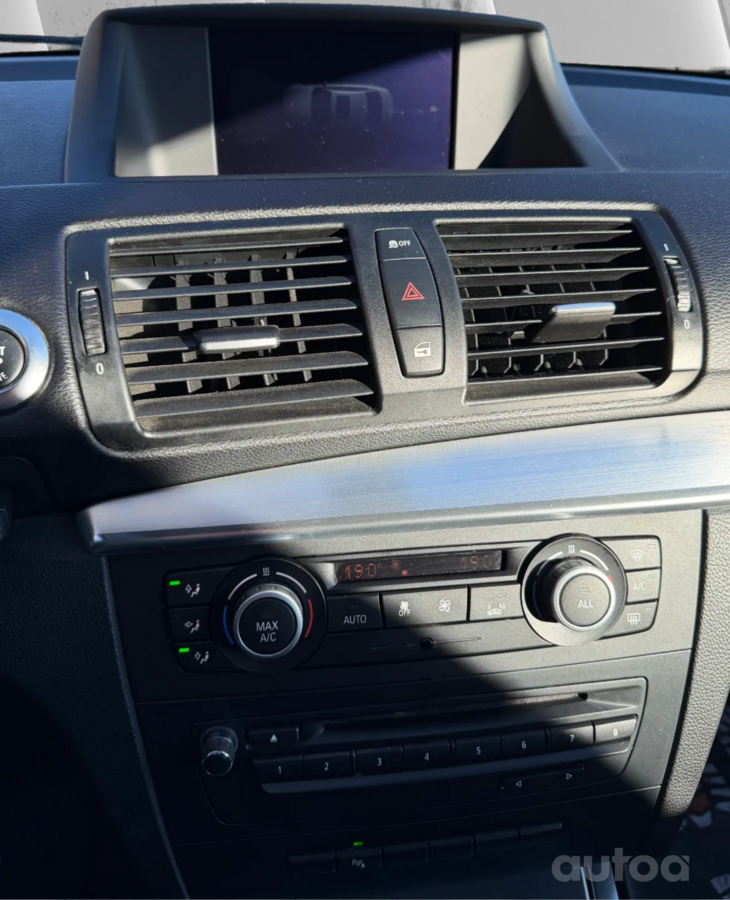 BMW 1 Series E82/E88 [2th restyling] Coupe
