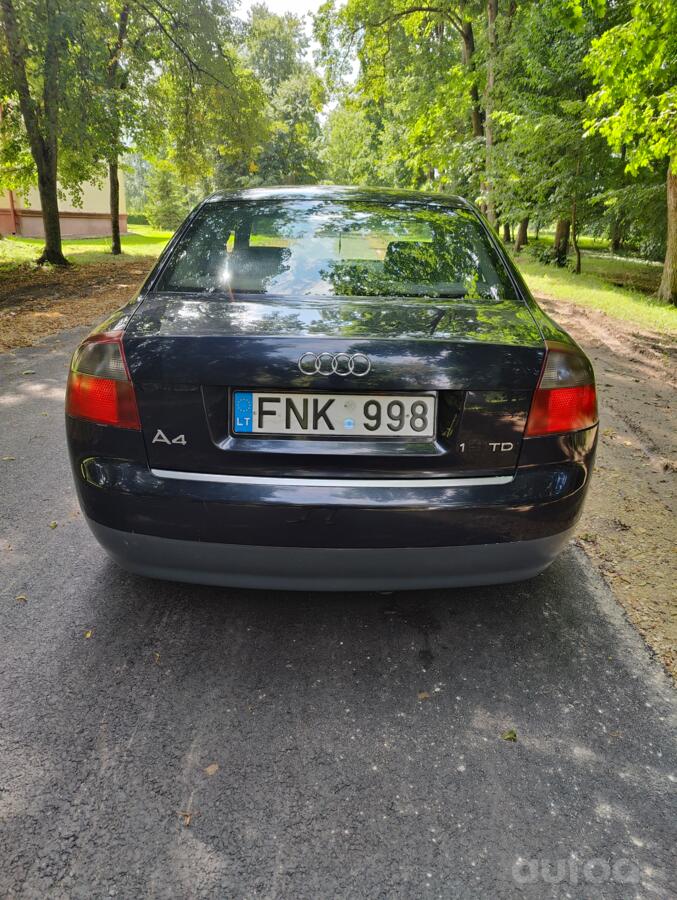 Audi A4 B6 Sedan