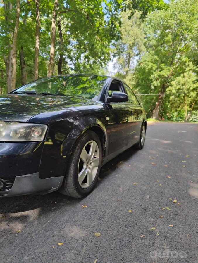 Audi A4 B6 Sedan