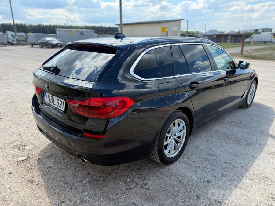 BMW 5 Series G30 Touring wagon